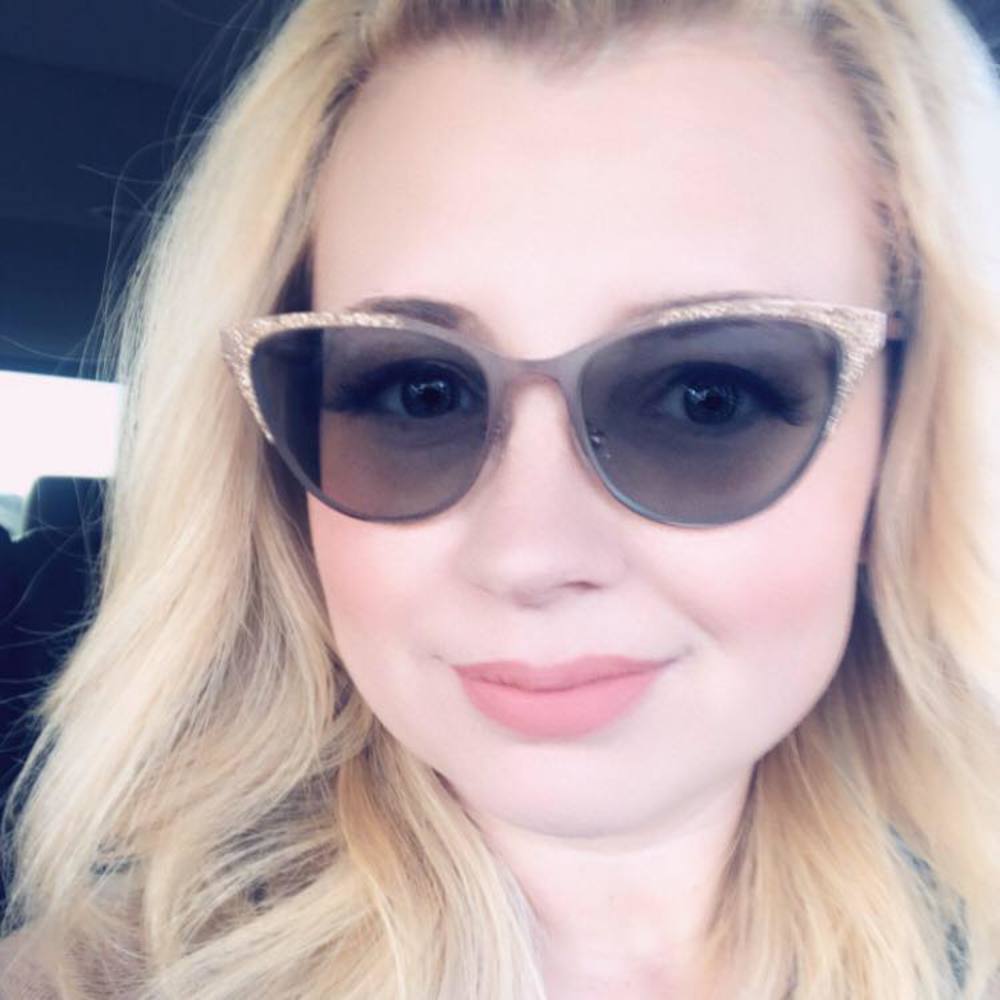 Meet your Posher, Tiphanie